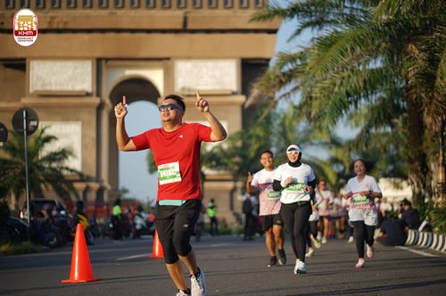 Race photo from Kediri Half Marathon 2024