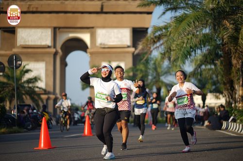 Race photo from Kediri Half Marathon 2024