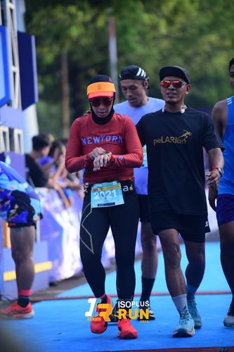 Race photo from Isoplus Run 2024 Surabaya