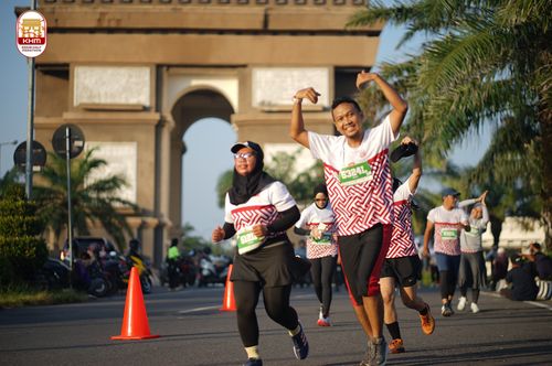 Race photo from Kediri Half Marathon 2024
