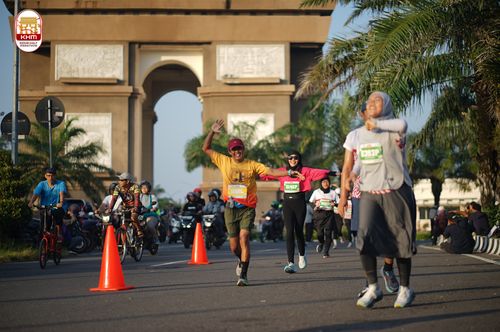 Race photo from Kediri Half Marathon 2024
