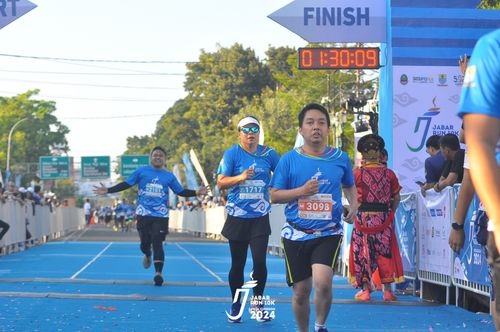 Race photo from Jabar Run 10K 2024