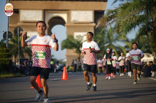 Race photo from Kediri Half Marathon 2024