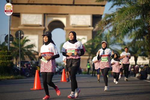 Race photo from Kediri Half Marathon 2024