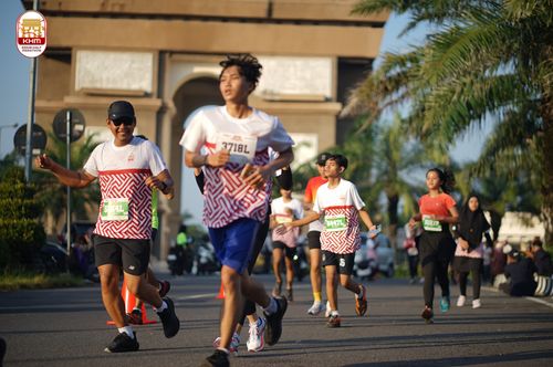 Race photo from Kediri Half Marathon 2024