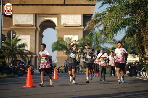 Race photo from Kediri Half Marathon 2024