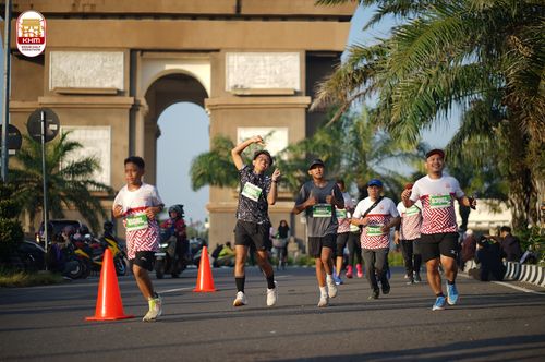 Race photo from Kediri Half Marathon 2024