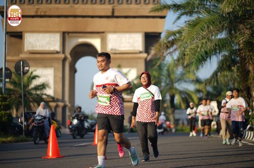 Race photo from Kediri Half Marathon 2024