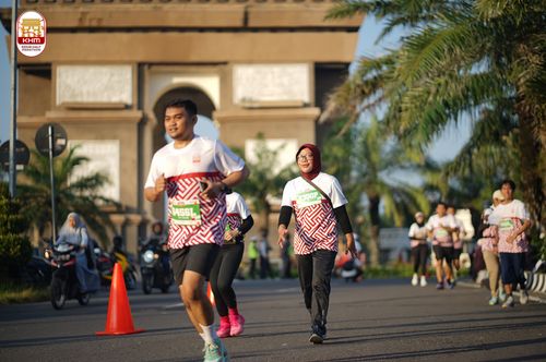 Race photo from Kediri Half Marathon 2024
