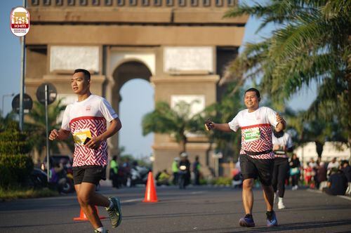 Race photo from Kediri Half Marathon 2024