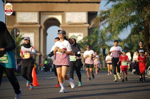 Race photo from Kediri Half Marathon 2024