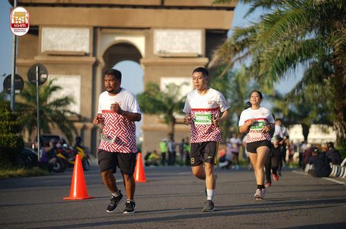 Race photo from Kediri Half Marathon 2024