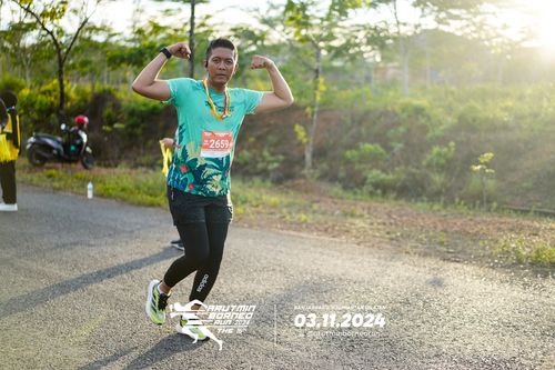 Race photo from Arutmin Borneo Run 2024