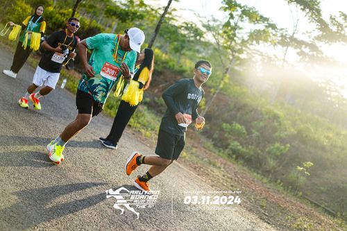 Race photo from Arutmin Borneo Run 2024