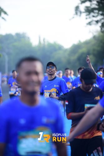 Race photo from Isoplus Run 2024 Surabaya