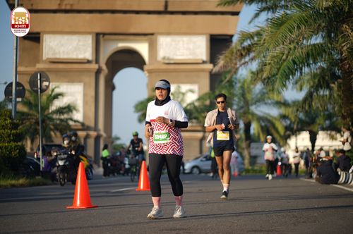 Race photo from Kediri Half Marathon 2024