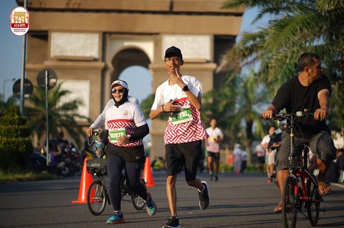 Race photo from Kediri Half Marathon 2024