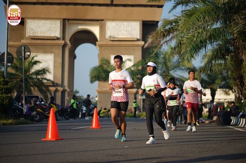 Race photo from Kediri Half Marathon 2024
