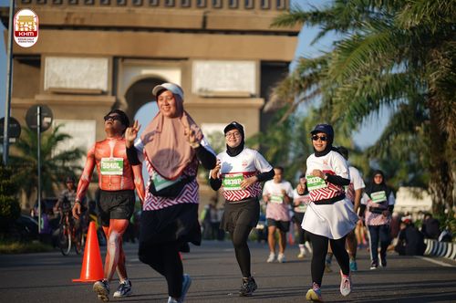 Race photo from Kediri Half Marathon 2024