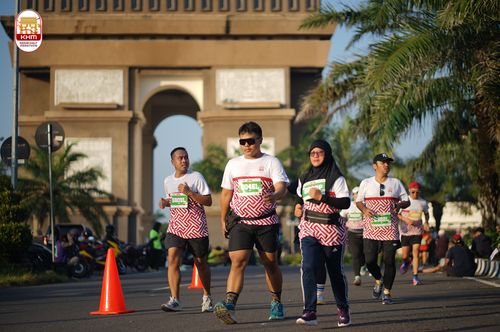 Race photo from Kediri Half Marathon 2024