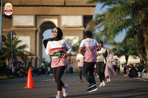 Race photo from Kediri Half Marathon 2024