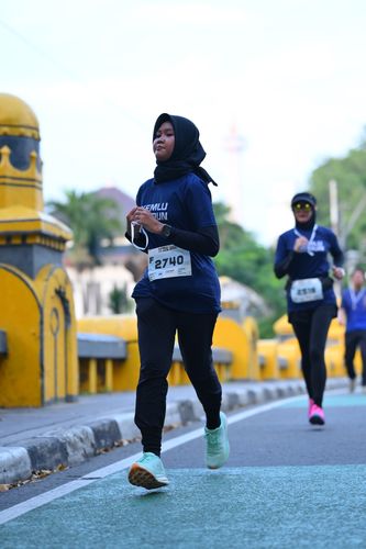 Race photo from KEMLU RUN 2025