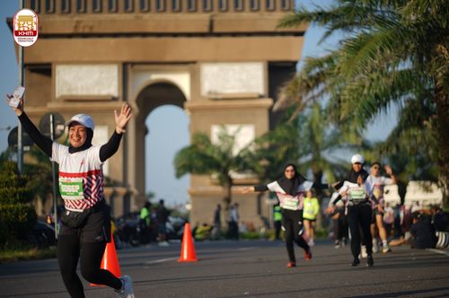 Race photo from Kediri Half Marathon 2024