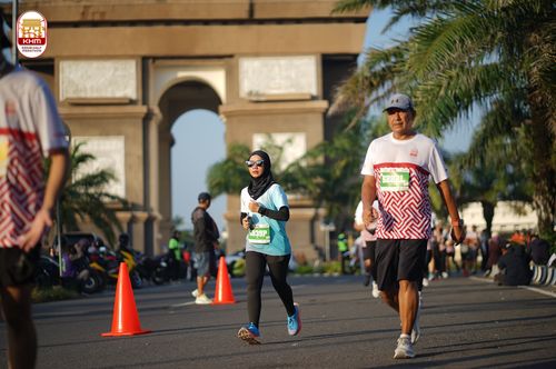Race photo from Kediri Half Marathon 2024