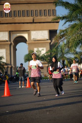 Race photo from Kediri Half Marathon 2024