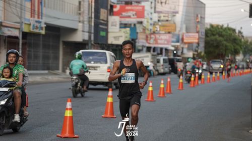 Race photo from Jabar Run 10K 2024