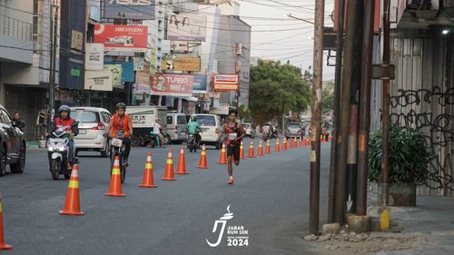 Race photo from Jabar Run 10K 2024