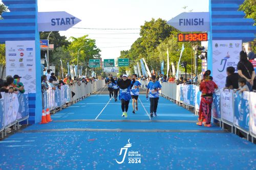 Race photo from Jabar Run 10K 2024