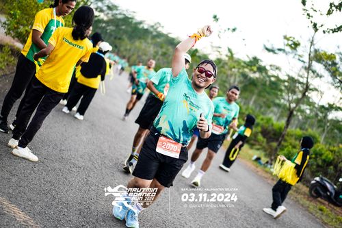 Race photo from Arutmin Borneo Run 2024