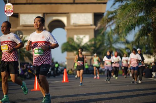 Race photo from Kediri Half Marathon 2024