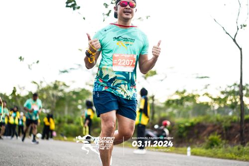 Race photo from Arutmin Borneo Run 2024
