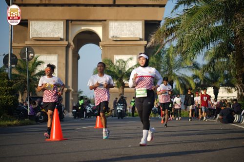 Race photo from Kediri Half Marathon 2024