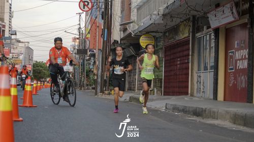 Race photo from Jabar Run 10K 2024