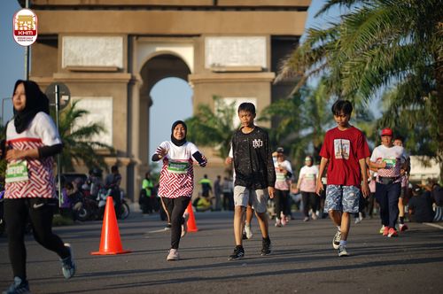 Race photo from Kediri Half Marathon 2024