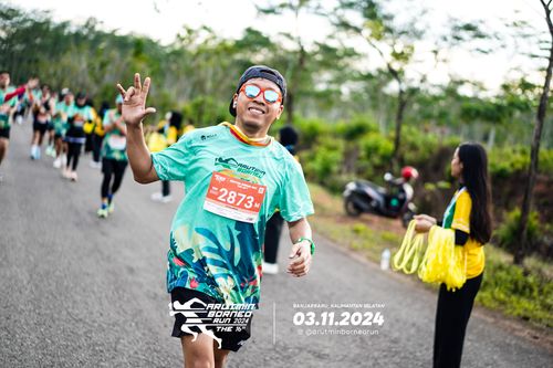 Race photo from Arutmin Borneo Run 2024
