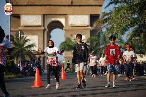 Race photo from Kediri Half Marathon 2024