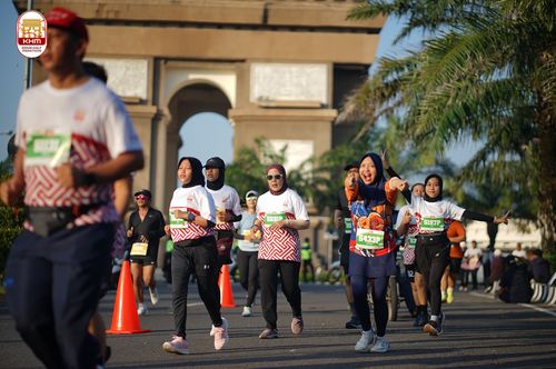 Race photo from Kediri Half Marathon 2024