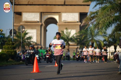Race photo from Kediri Half Marathon 2024