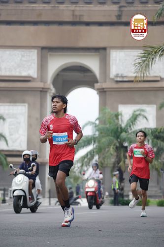 Race photo from Kediri Half Marathon 2025