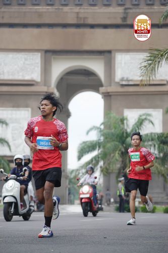 Race photo from Kediri Half Marathon 2025