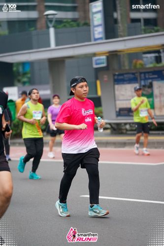 Race photo from Smartfren Run 2025 Vibes