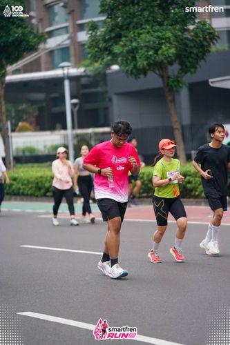 Race photo from Smartfren Run 2025 Vibes