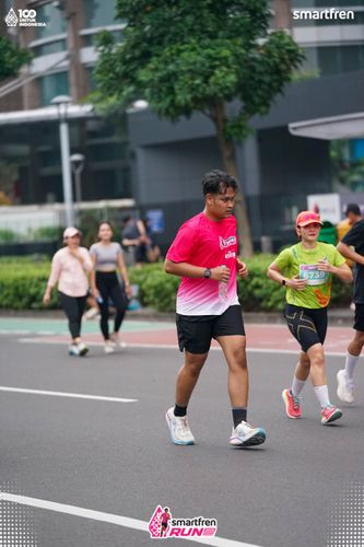 Race photo from Smartfren Run 2025 Vibes