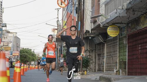 Race photo from Jabar Run 10K 2024