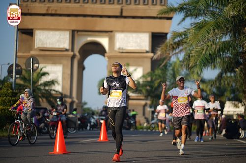 Race photo from Kediri Half Marathon 2024