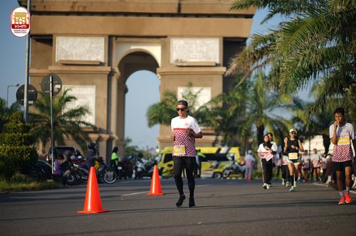 Race photo from Kediri Half Marathon 2024